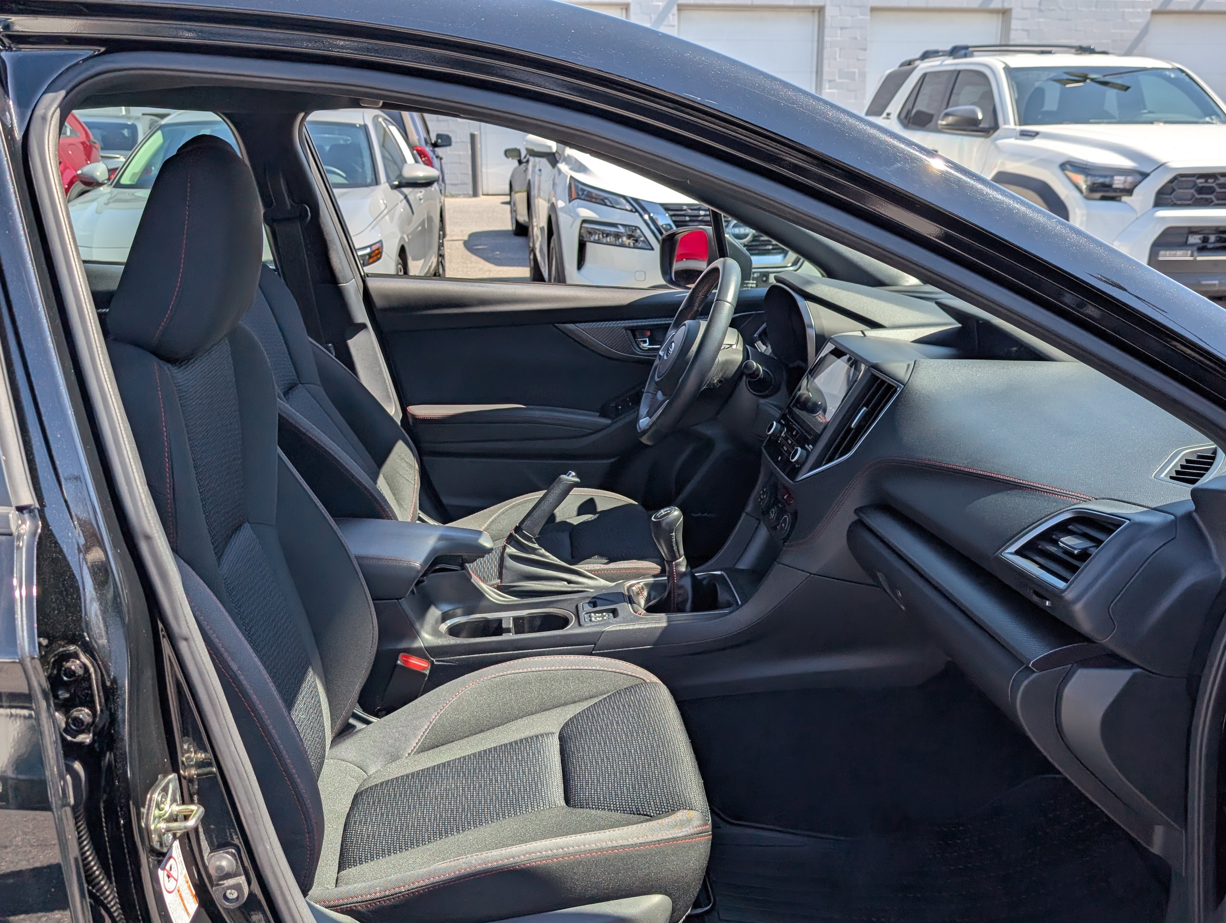 Used 2017 Subaru Impreza 2.0i Sport image 10