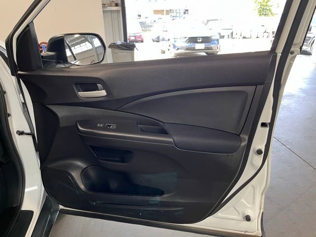 Used 2015 Honda CR-V LX image 12