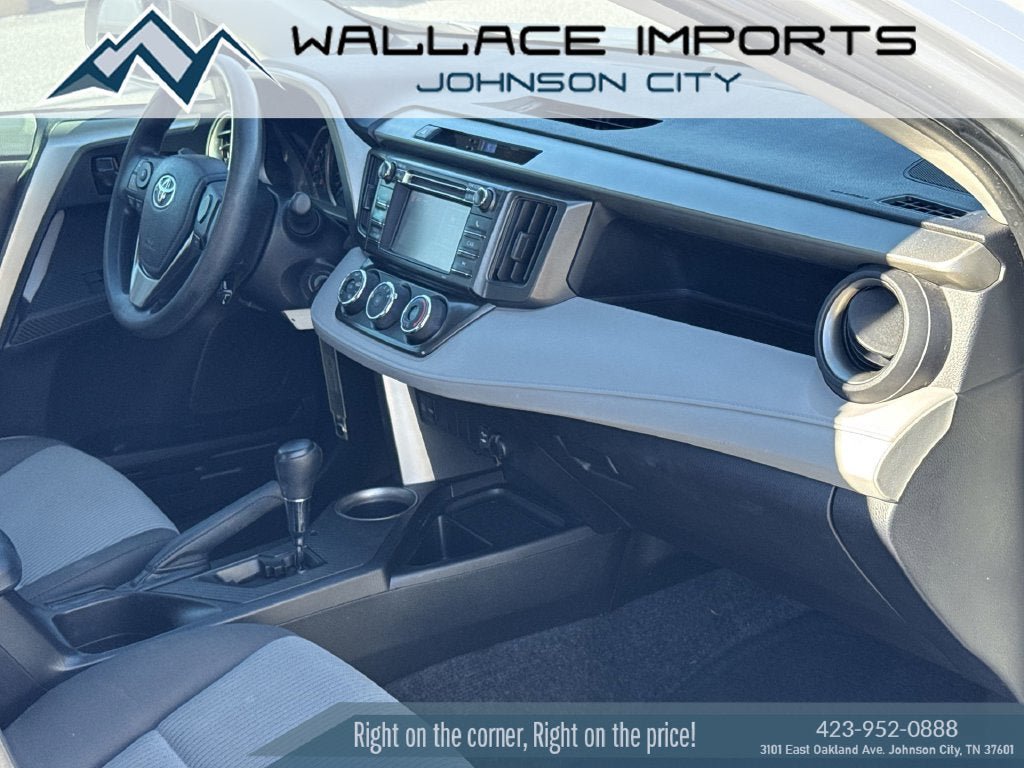 Used 2013 Toyota RAV4 LE FWD image 34