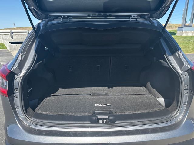 Used 2020 Nissan Rogue Sport SL FWD image 25