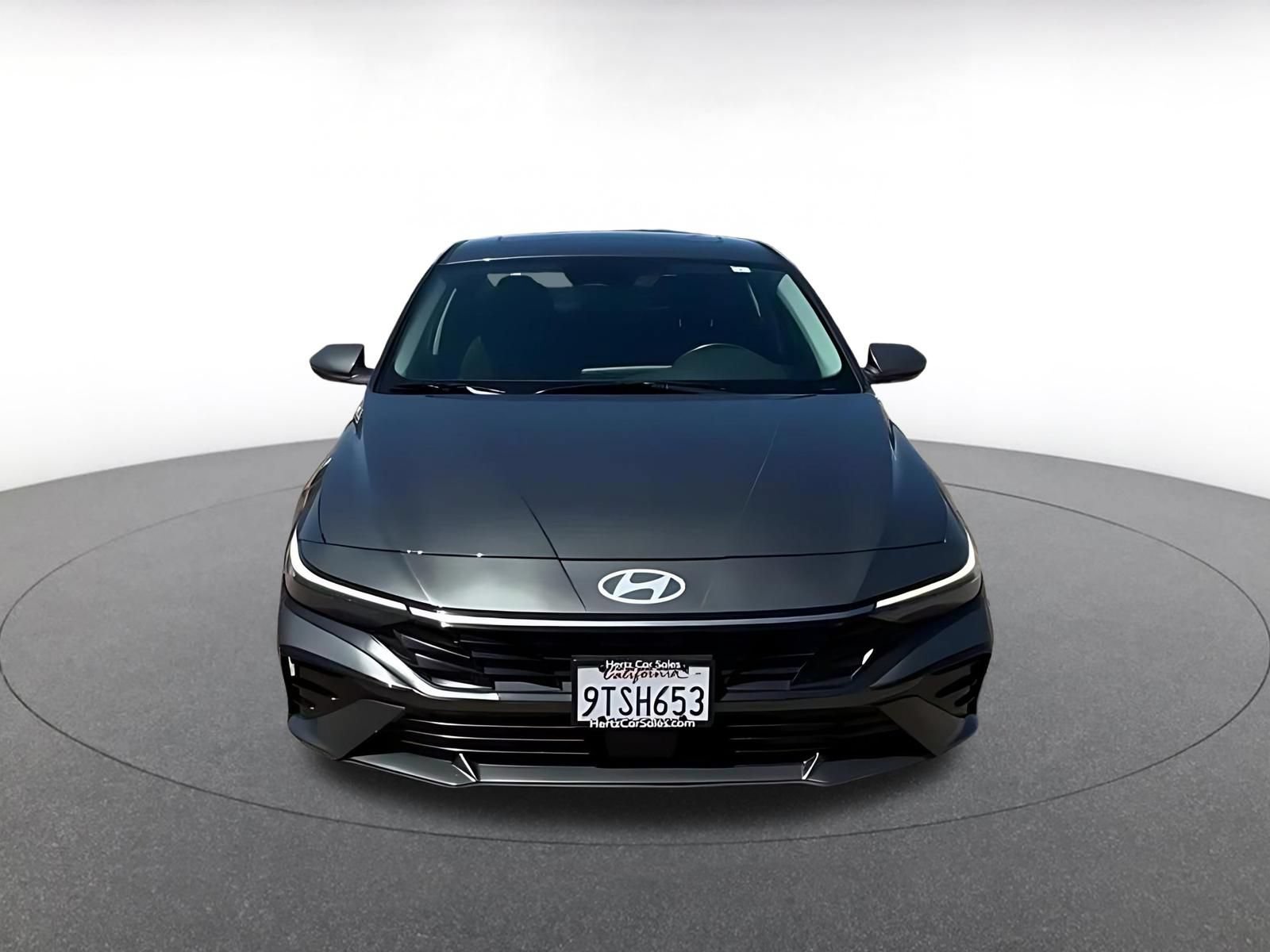 Used 2025 Hyundai Elantra SEL FWD image 4