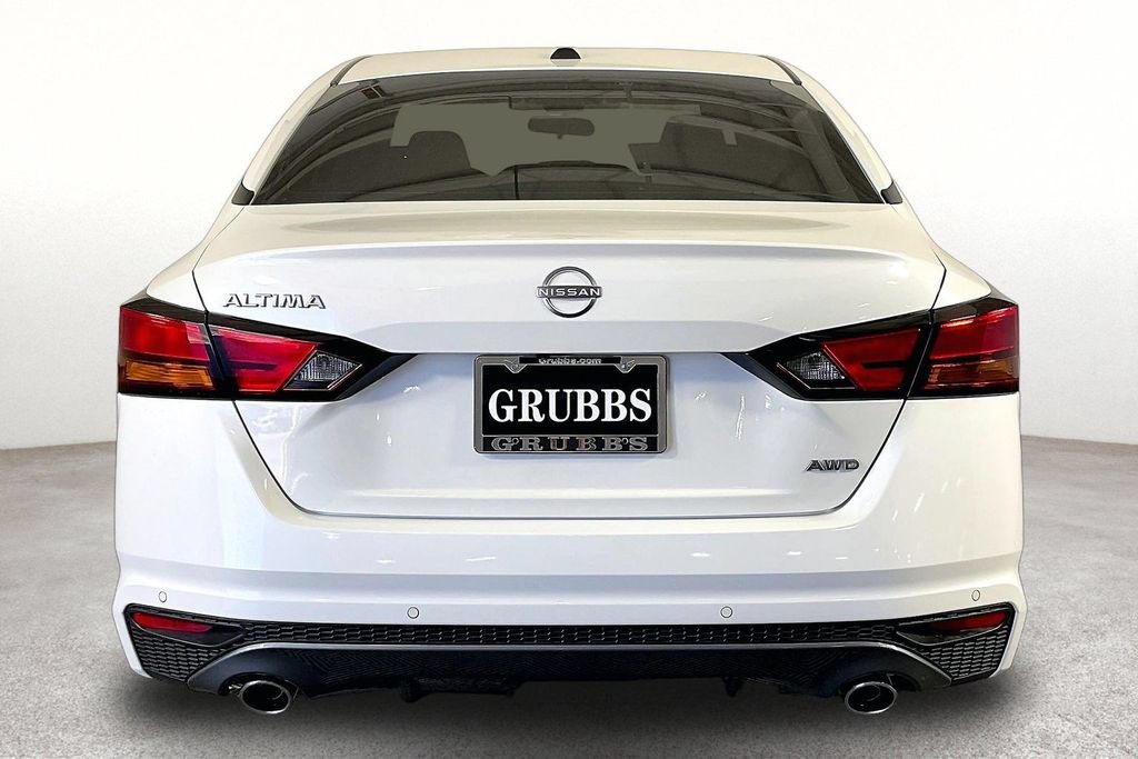 New 2026 Nissan Altima 2.5 SV w/ SV Premium Package AWD/4WD image 6