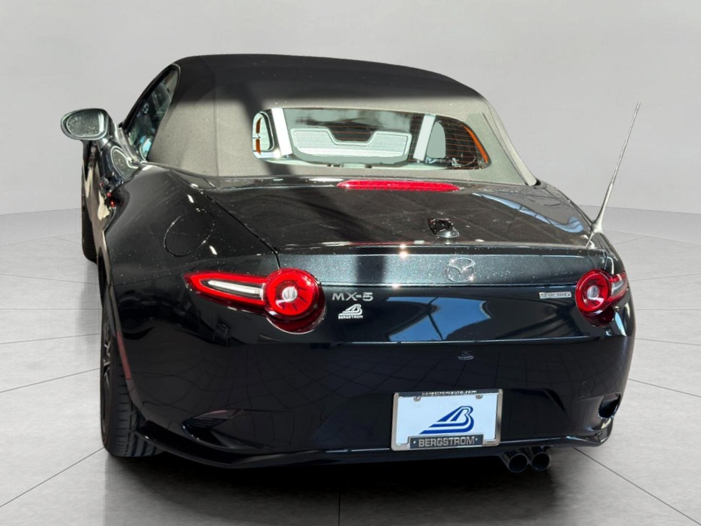 New 2025 MAZDA MX-5 Miata Grand Touring w/ Appearance Package RWD image 5