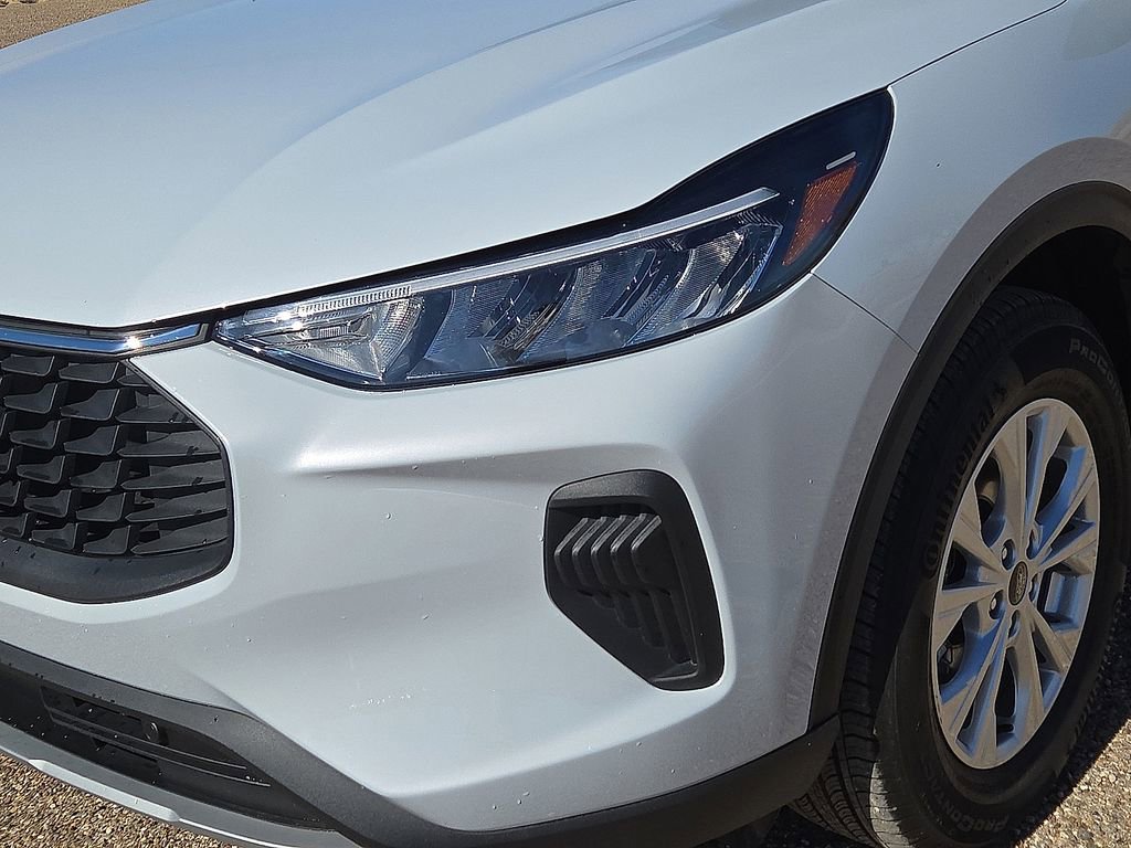 Used 2025 Ford Escape Active w/ Tech Pack #1 image 9