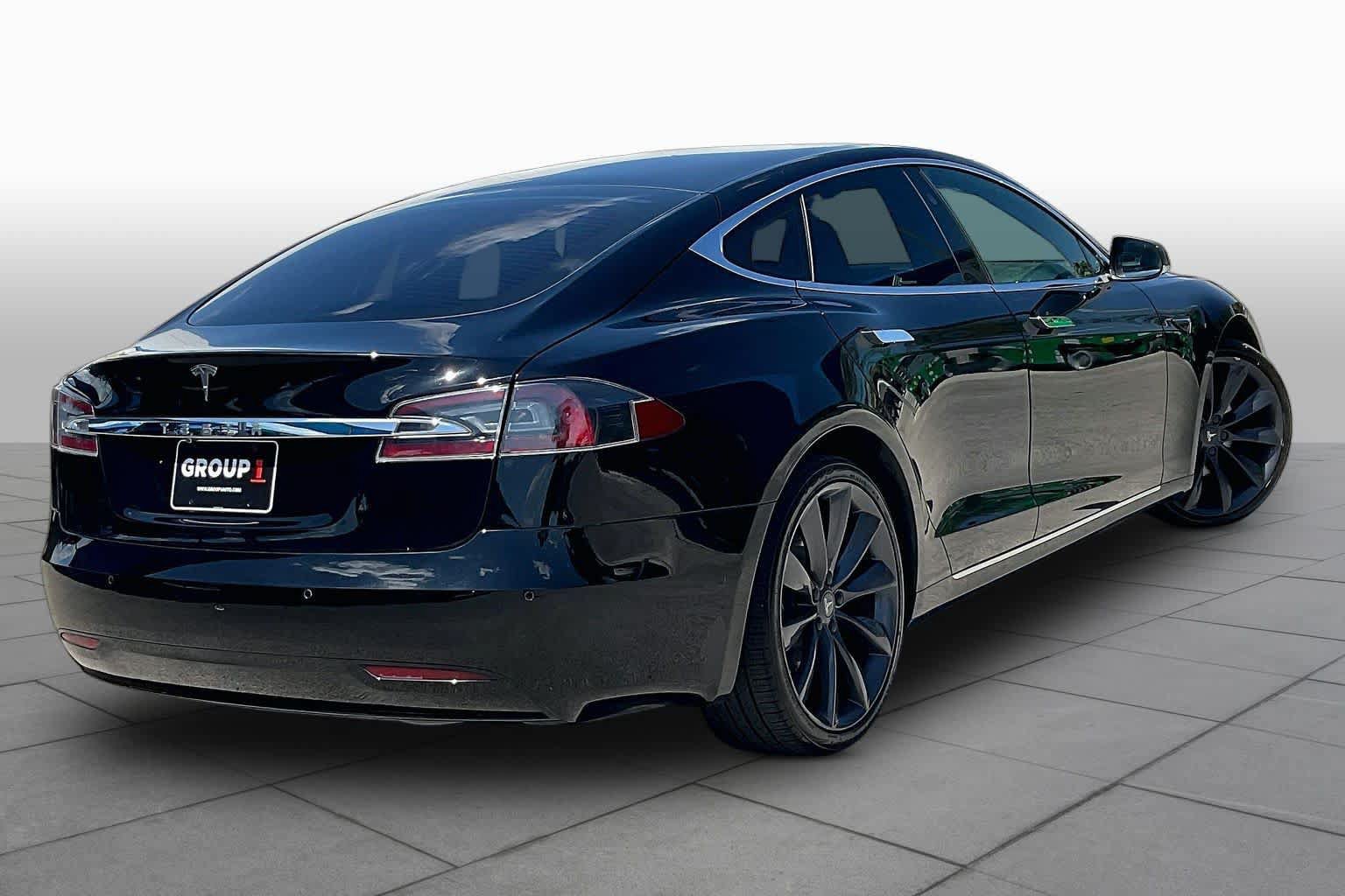 Used 2018 Tesla Model S 100D AWD/4WD image 11