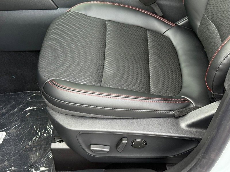 New 2026 Ford Escape ST-Line w/ Tech Pack #1 image 17