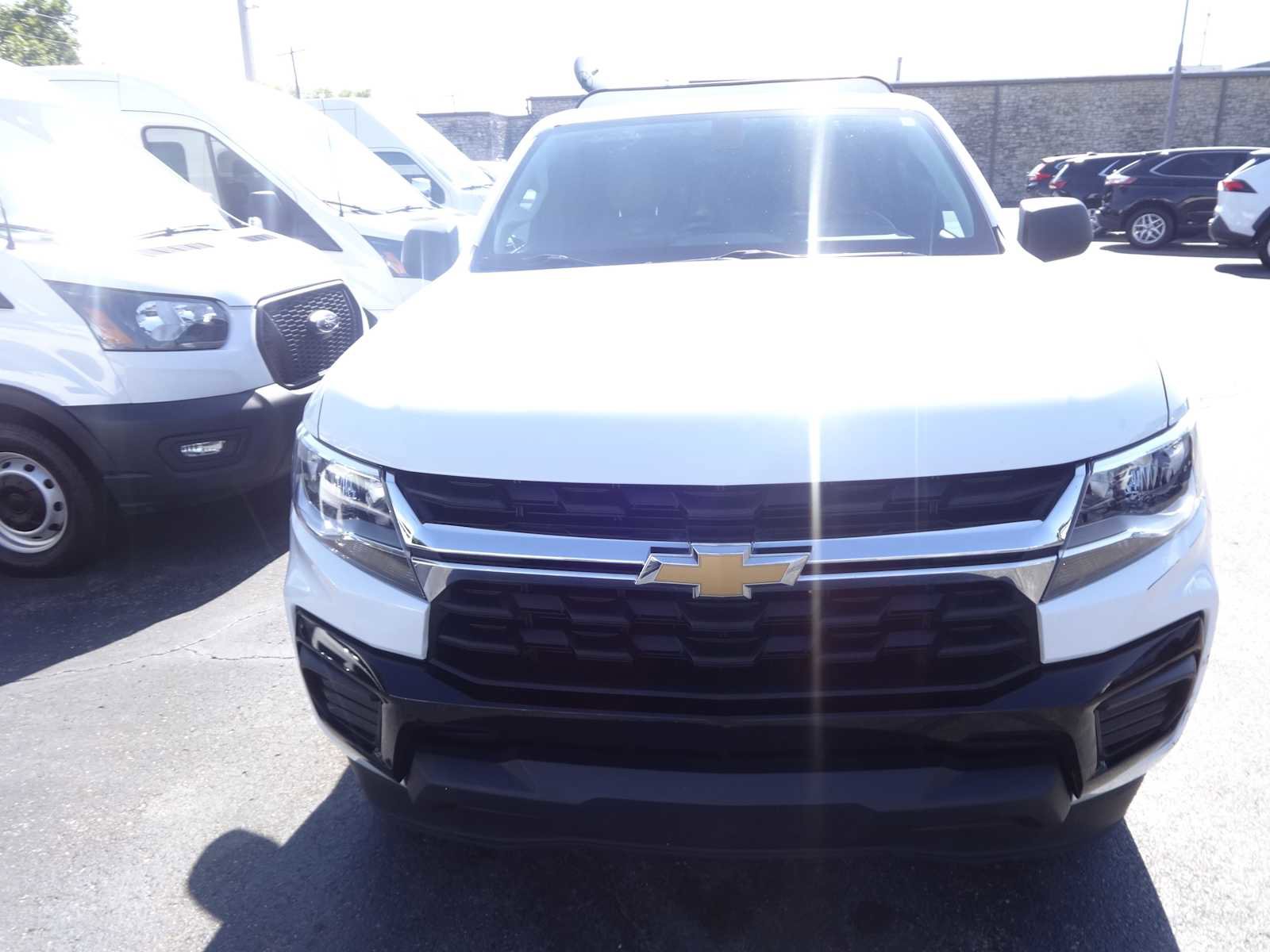 Used 2022 Chevrolet Colorado W/T w/ WT Convenience Package image 2