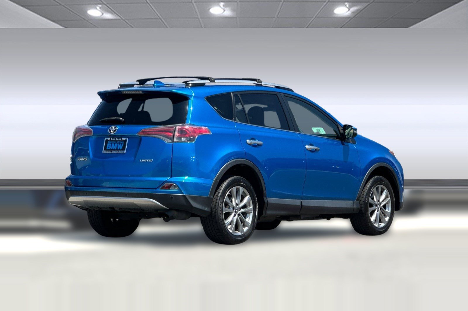 Used 2017 Toyota RAV4 Limited w/ Advanced Technology Package FWD image 8