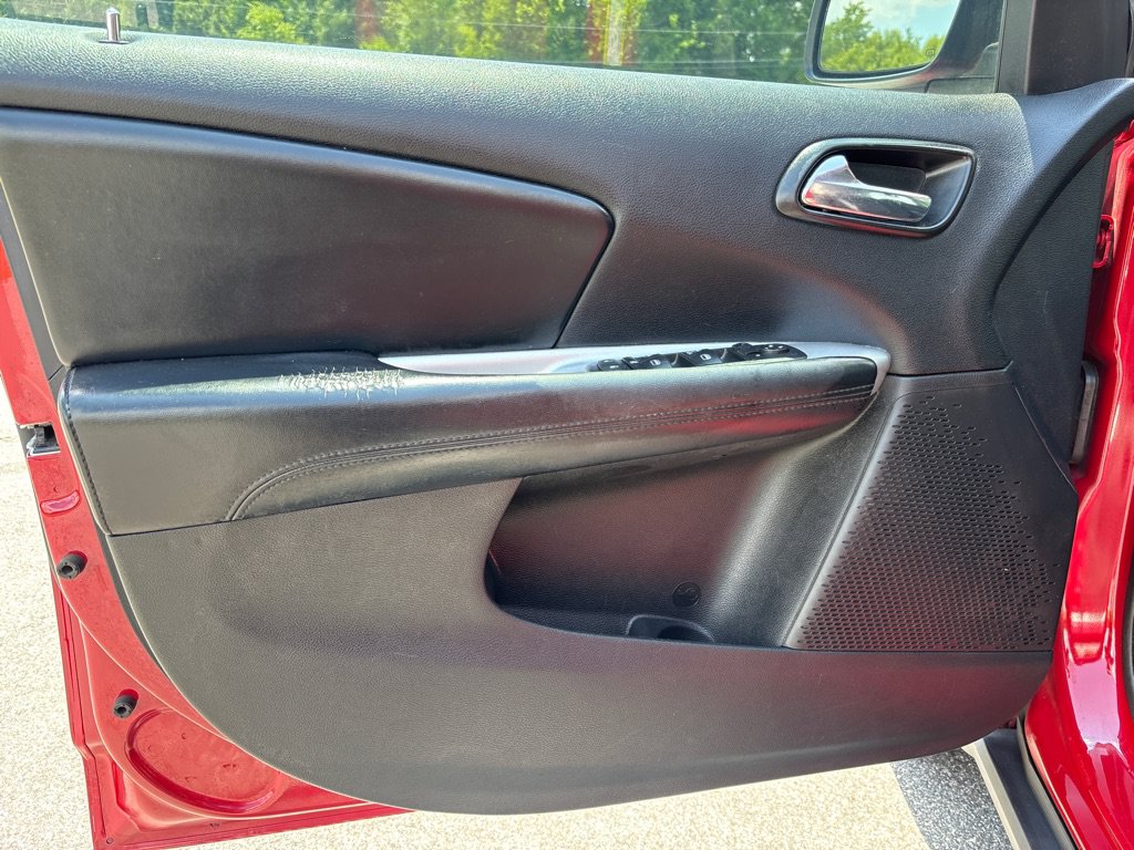 Used 2015 Dodge Journey American Value Package w/ Flexible Seating Group FWD image 10