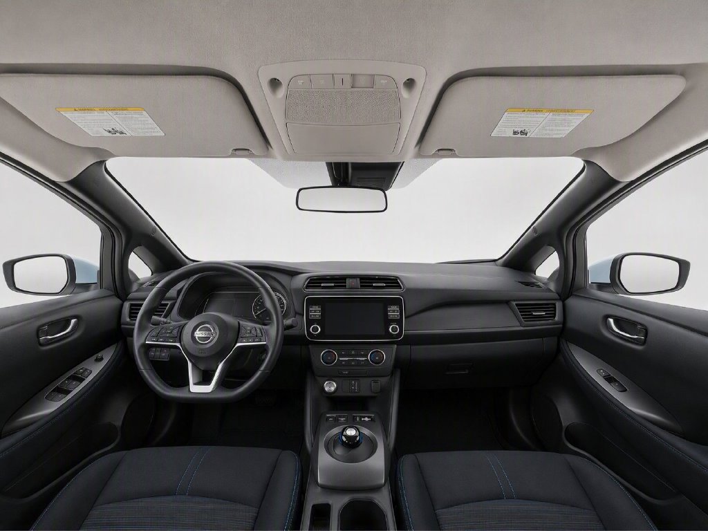 Used 2025 Nissan Leaf S FWD image 28