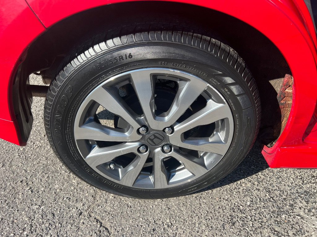 Used 2013 Honda Fit Sport image 37