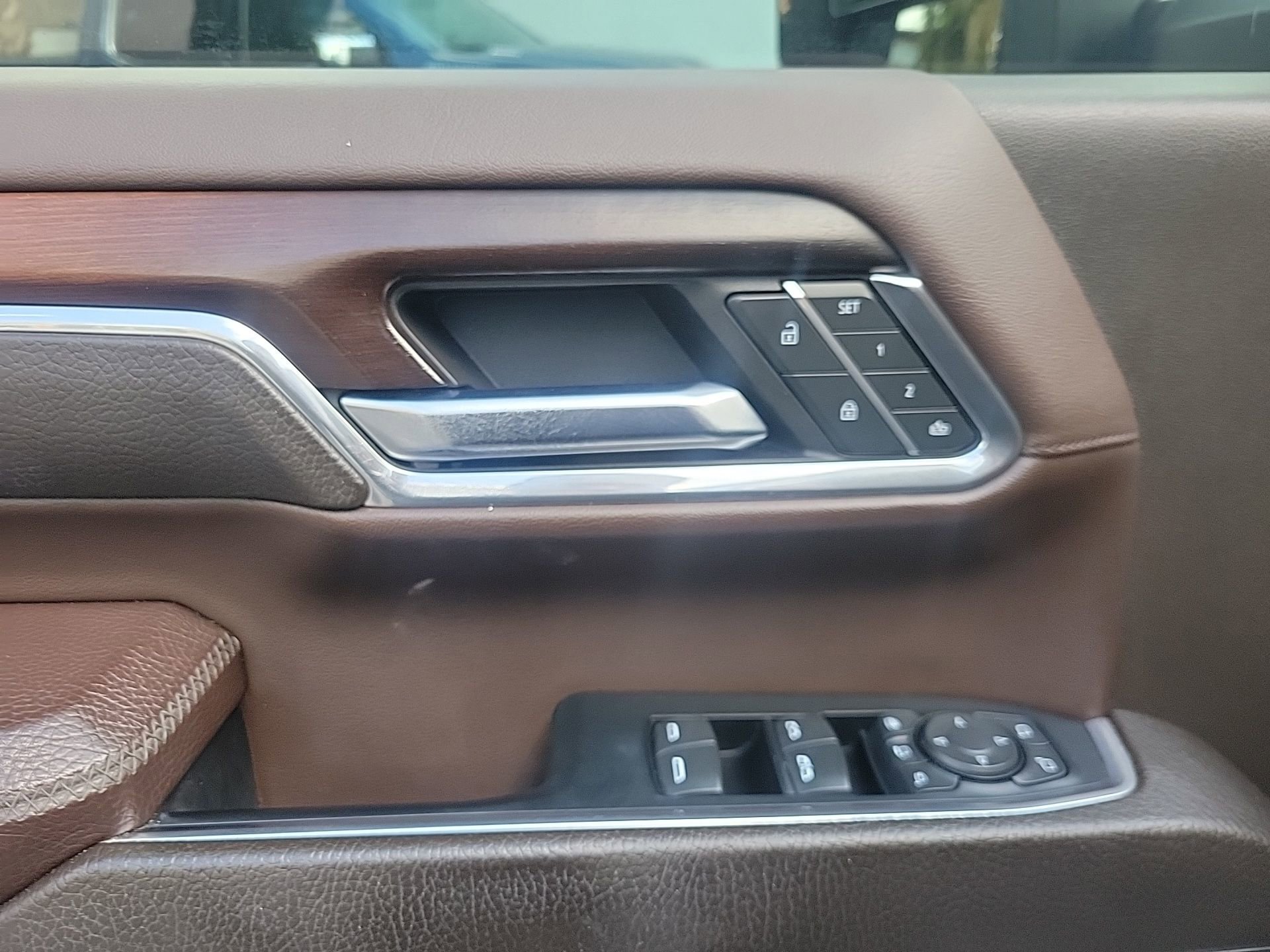 Used 2024 GMC Sierra 3500 Denali w/ Denali Reserve Package image 25