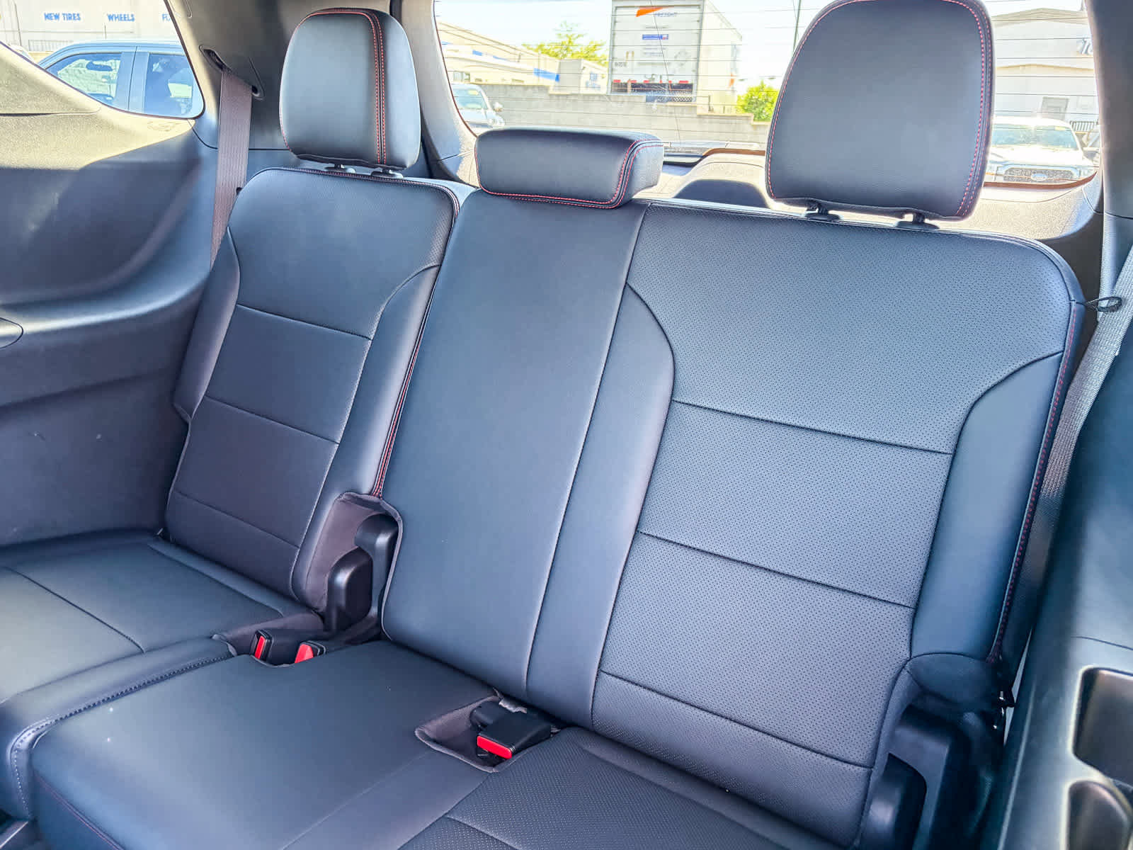 Used 2024 Chevrolet Traverse RS w/ LPO, Floor Liner Package image 18