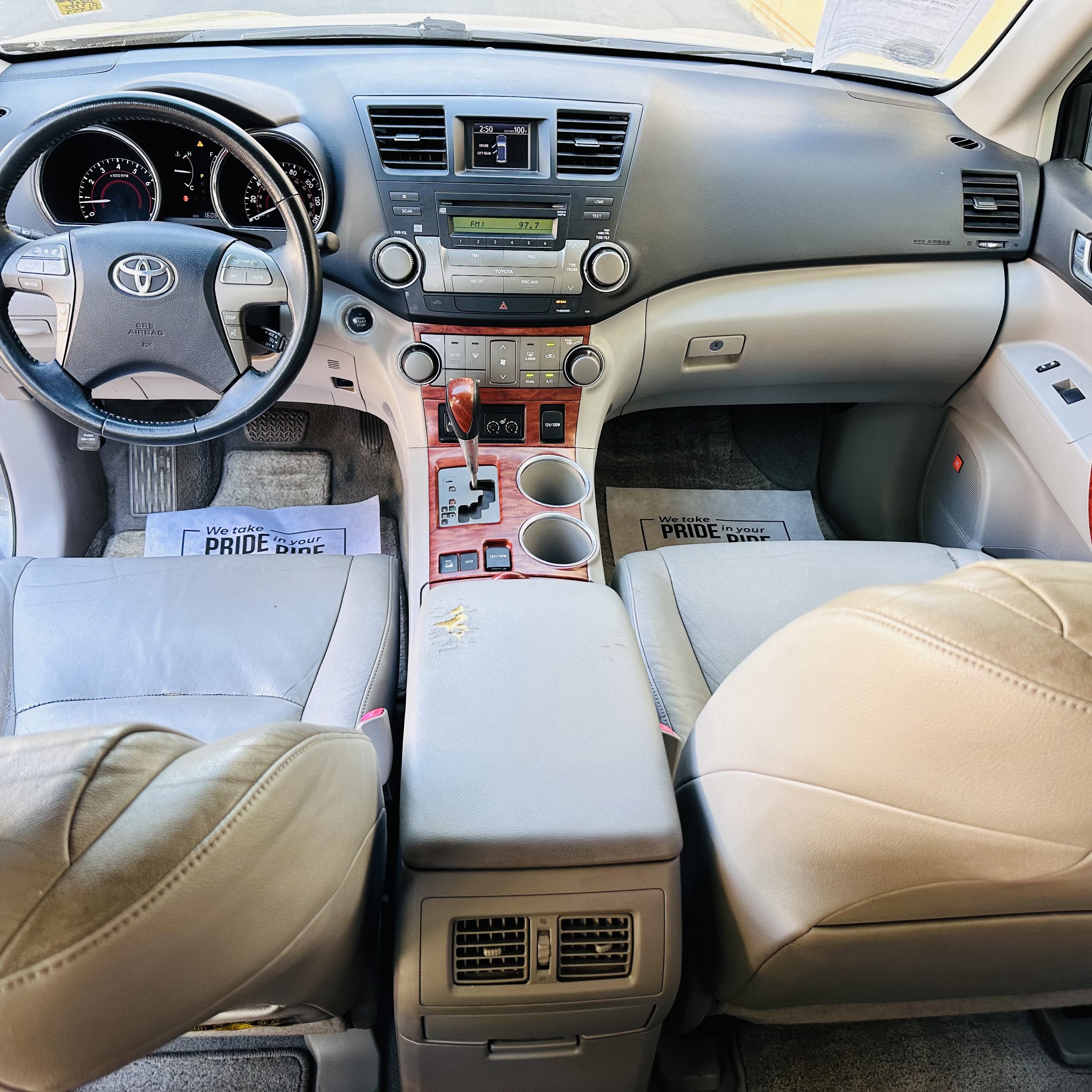 Used 2008 Toyota Highlander Limited image 25