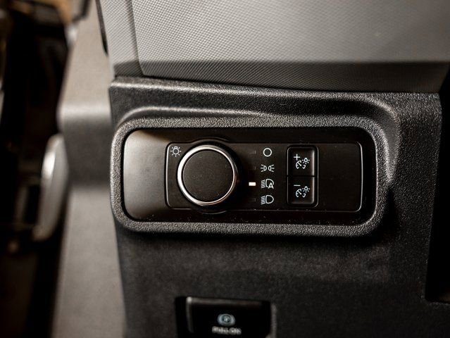 Used 2021 Ford Bronco Black Diamond image 21