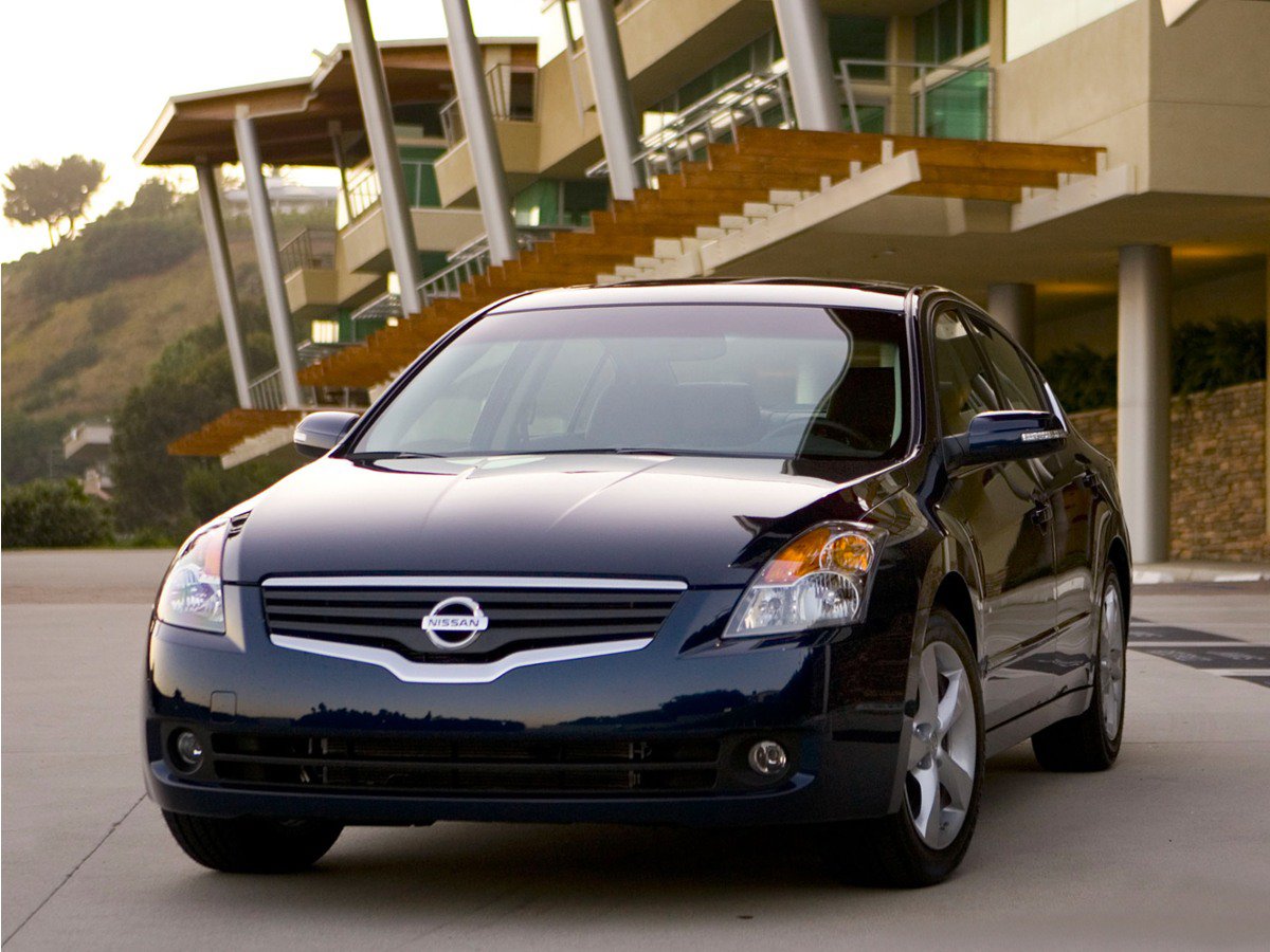 Used 2008 Nissan Altima 2.5 S w/ Convenience Pkg FWD image 2