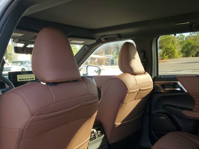 New 2026 Mitsubishi Outlander SEL image 14