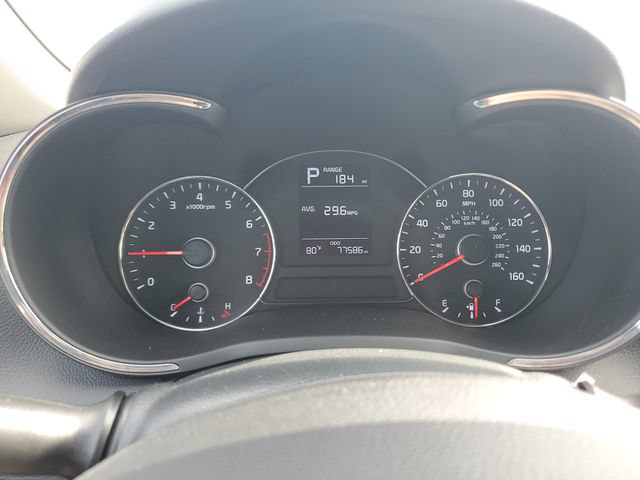 Used 2017 Kia Forte LX FWD image 23