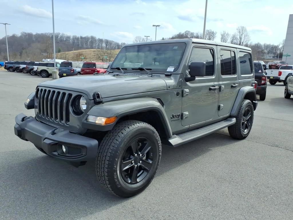 Used 2021 Jeep Wrangler Unlimited Sahara image 18