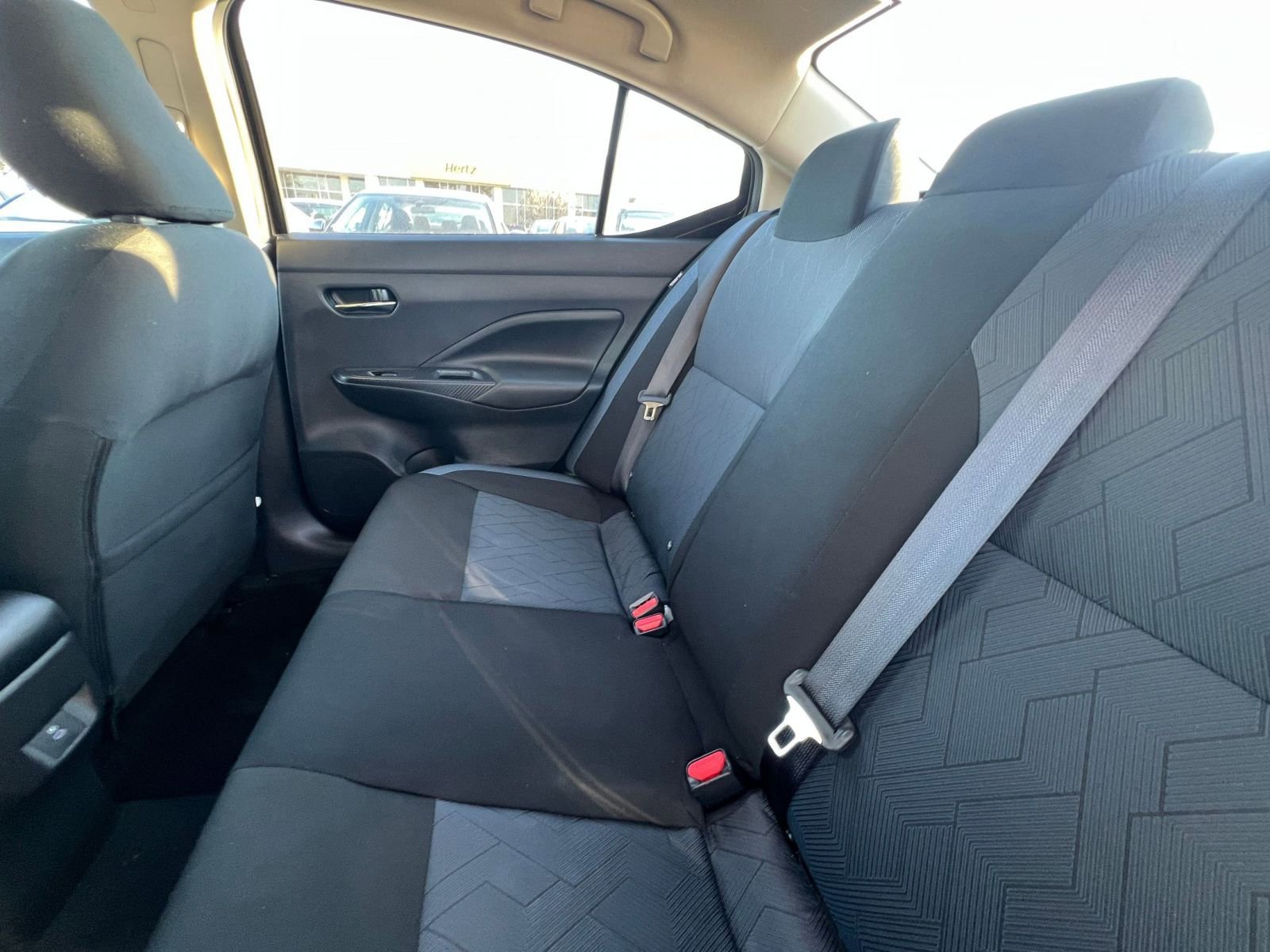 Used 2025 Nissan Versa SV image 37