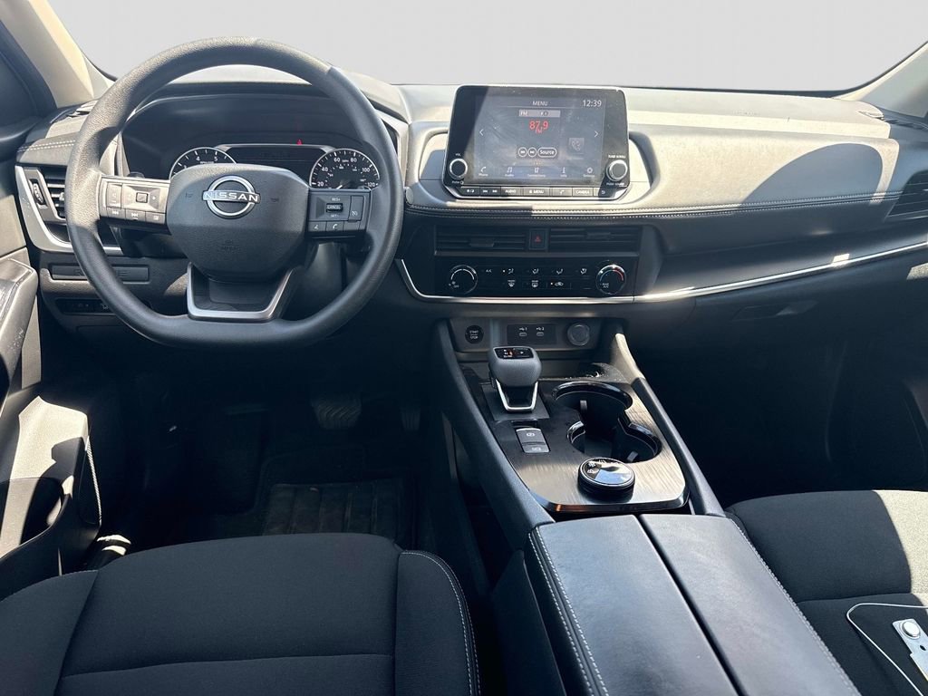 Certified 2025 Nissan Rogue S AWD/4WD image 13