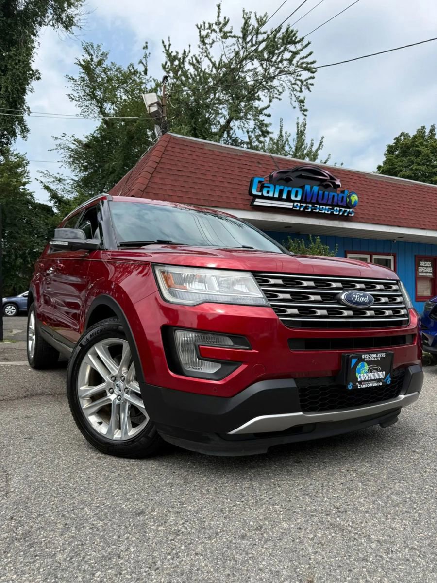 Used 2016 Ford Explorer XLT w/ Equipment Group 202A