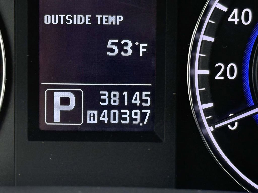 Used 2015 INFINITI Q40 AWD w/ Navigation Package image 30