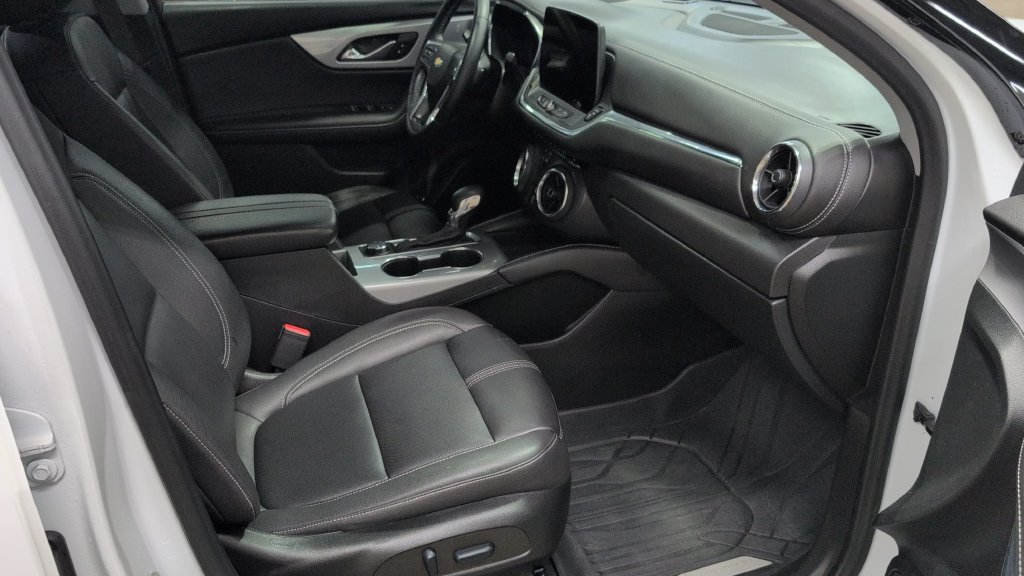 Used 2023 Chevrolet Blazer LT w/ LPO, Floor Liner Package FWD image 23
