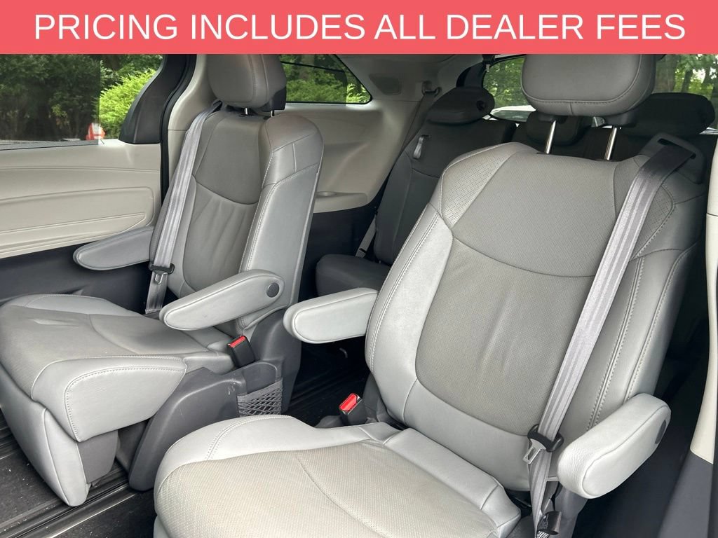 Certified 2021 Toyota Sienna Limited FWD image 16