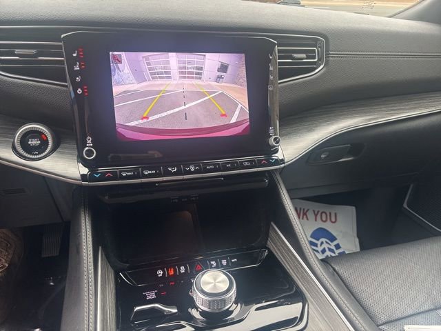 Used 2024 Jeep Wagoneer Series II image 12