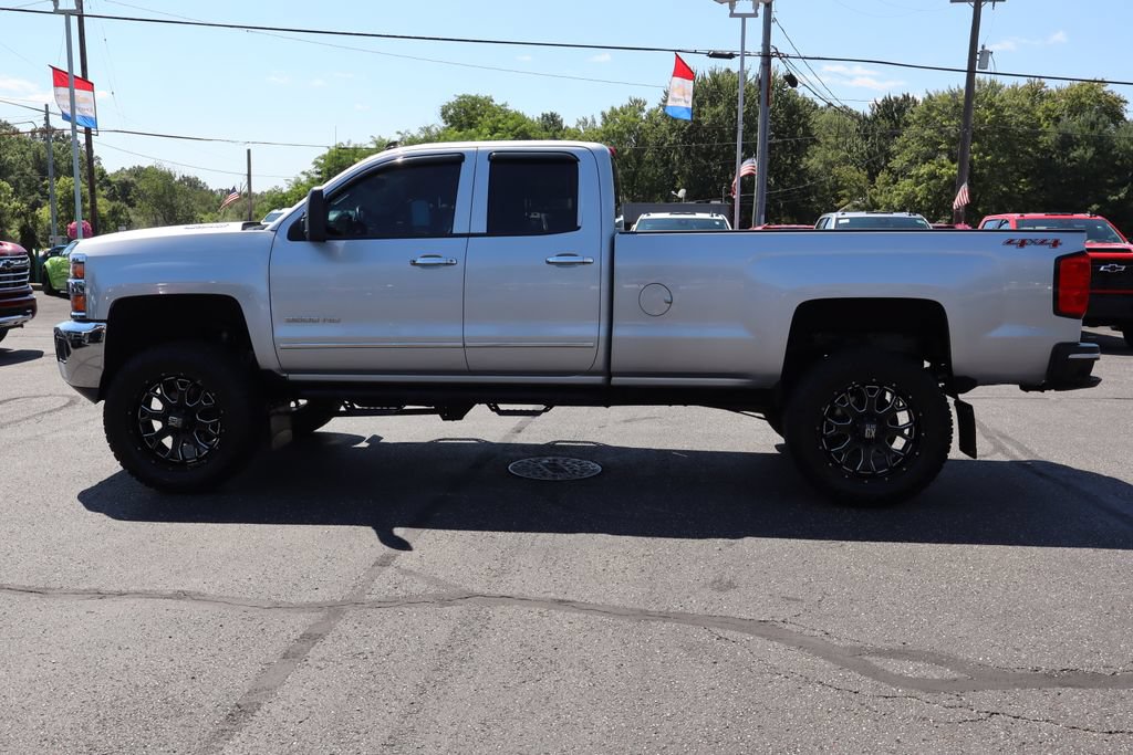 Used 2015 Chevrolet Silverado 2500 LTZ w/ Snow Plow Prep Package AWD/4WD image 22