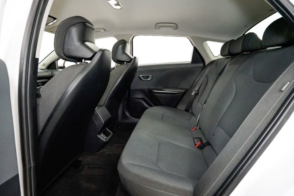 Certified 2025 Kia K4 FWD image 24