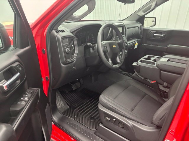 New 2026 Chevrolet Silverado 1500 Custom RWD image 15