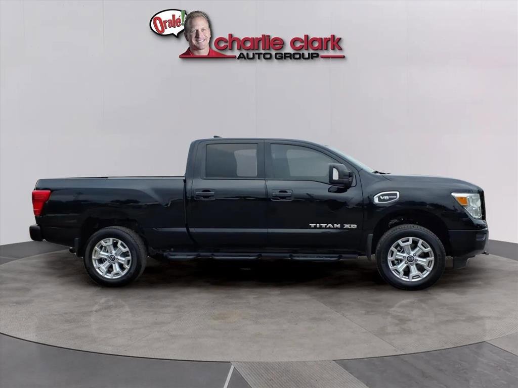 Used 2024 Nissan Titan SV w/ SV Convenience Package image 6