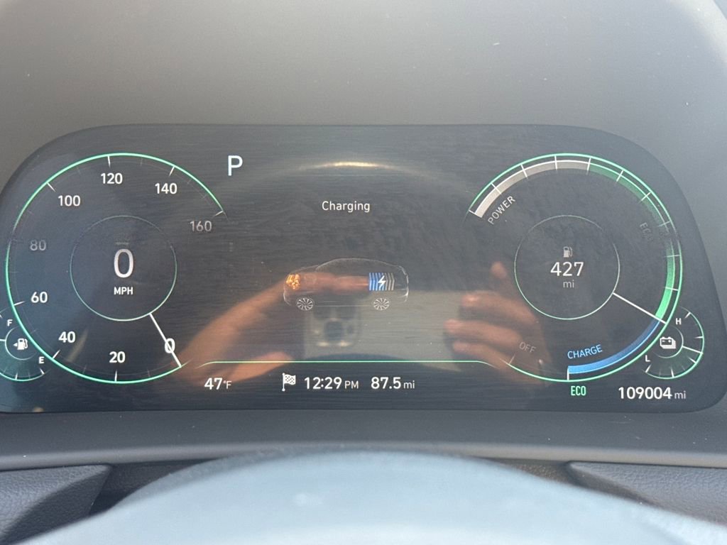 Used 2021 Hyundai Sonata Limited w/ Cargo Package image 13