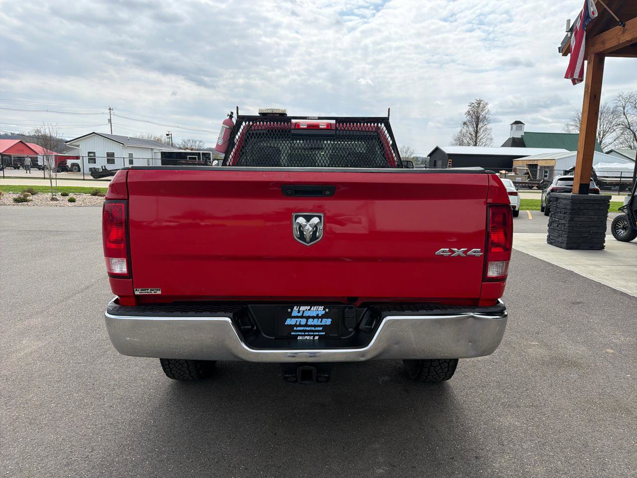 Used 2018 RAM 2500 Tradesman w/ Chrome Appearance Group AWD/4WD image 5