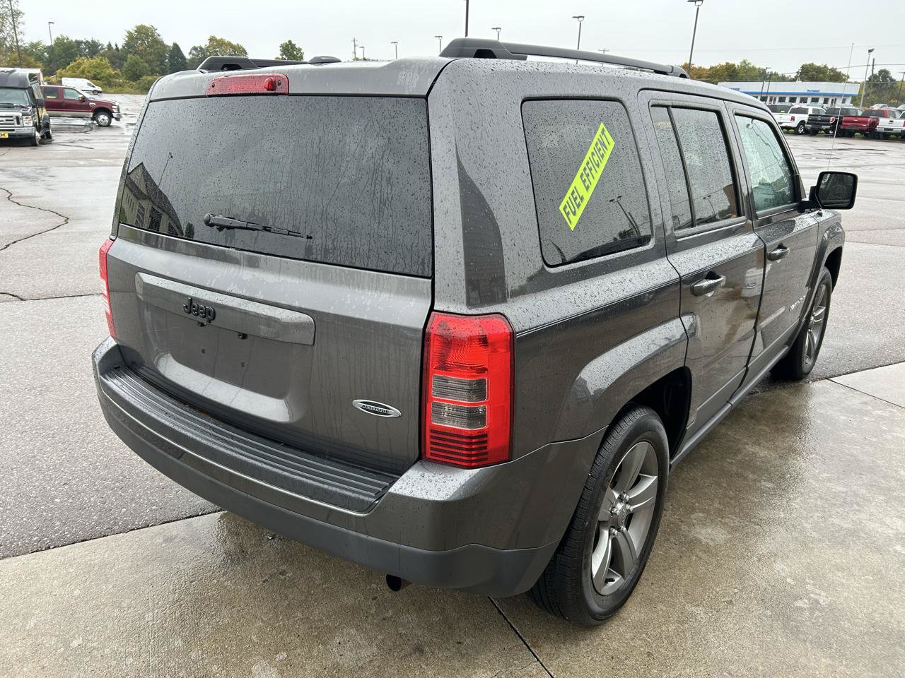Used 2014 Jeep Patriot High Altitude FWD image 5