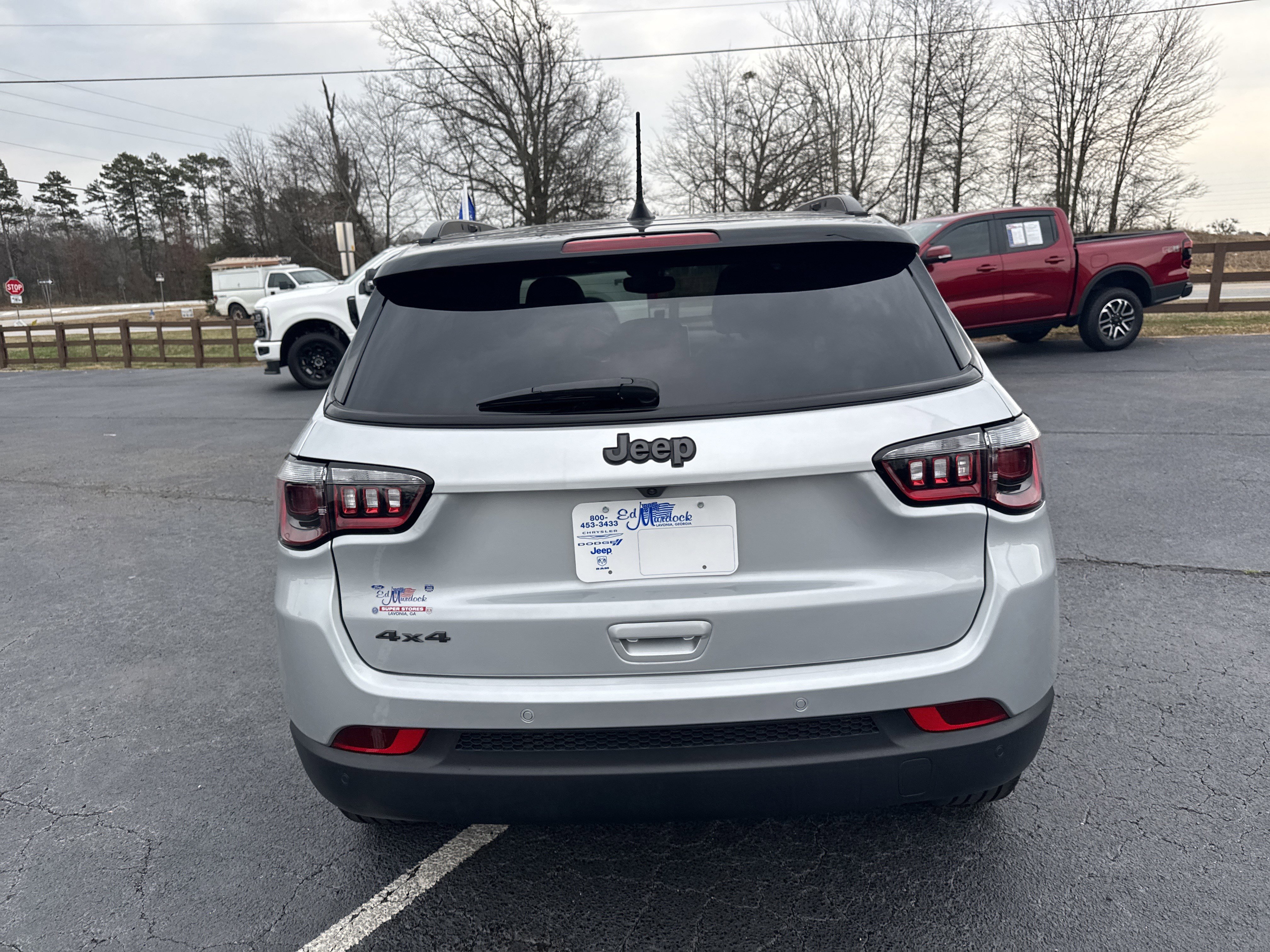 Used 2025 Jeep Compass Limited w/ Sun & Sound Group image 6