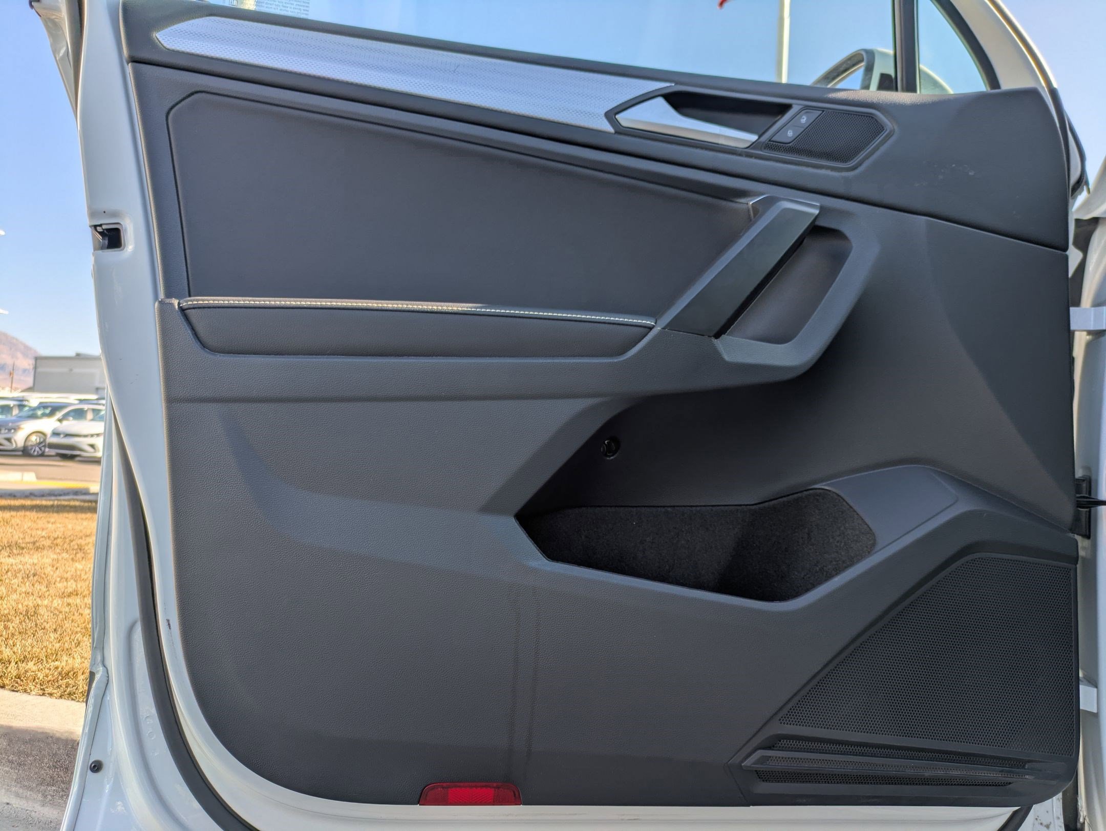 Certified 2023 Volkswagen Tiguan S image 15