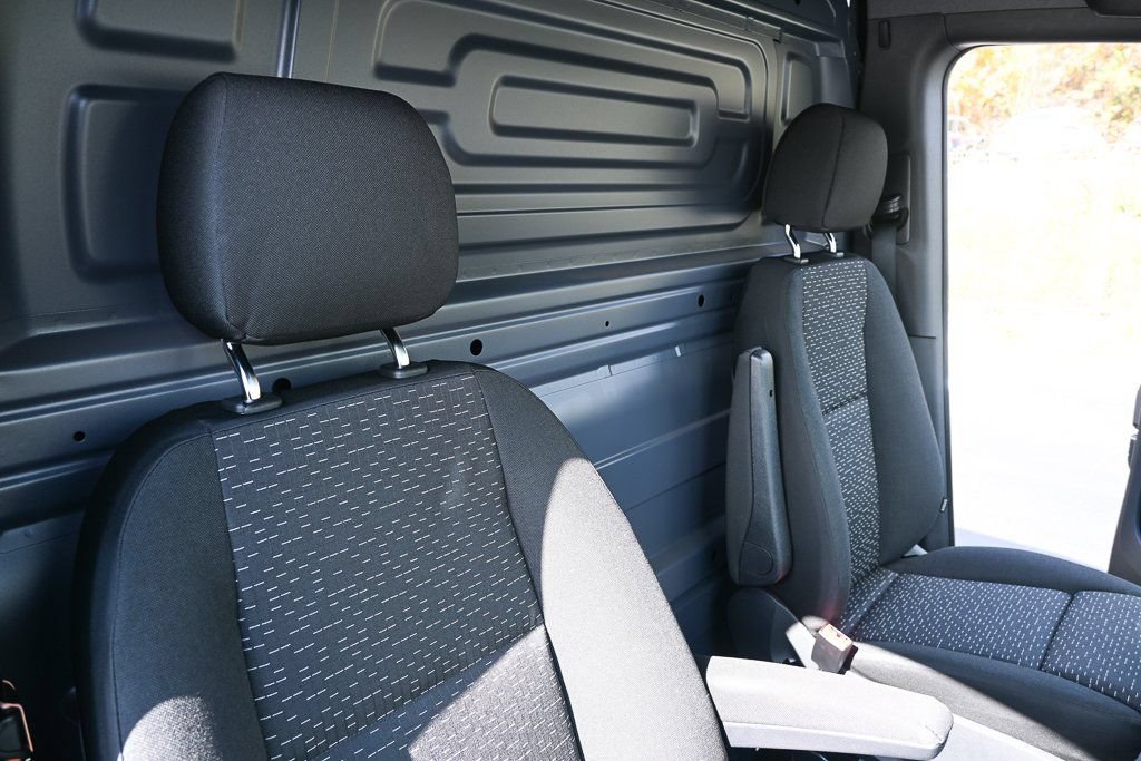 Used 2026 Mercedes-Benz Sprinter 2500 image 17