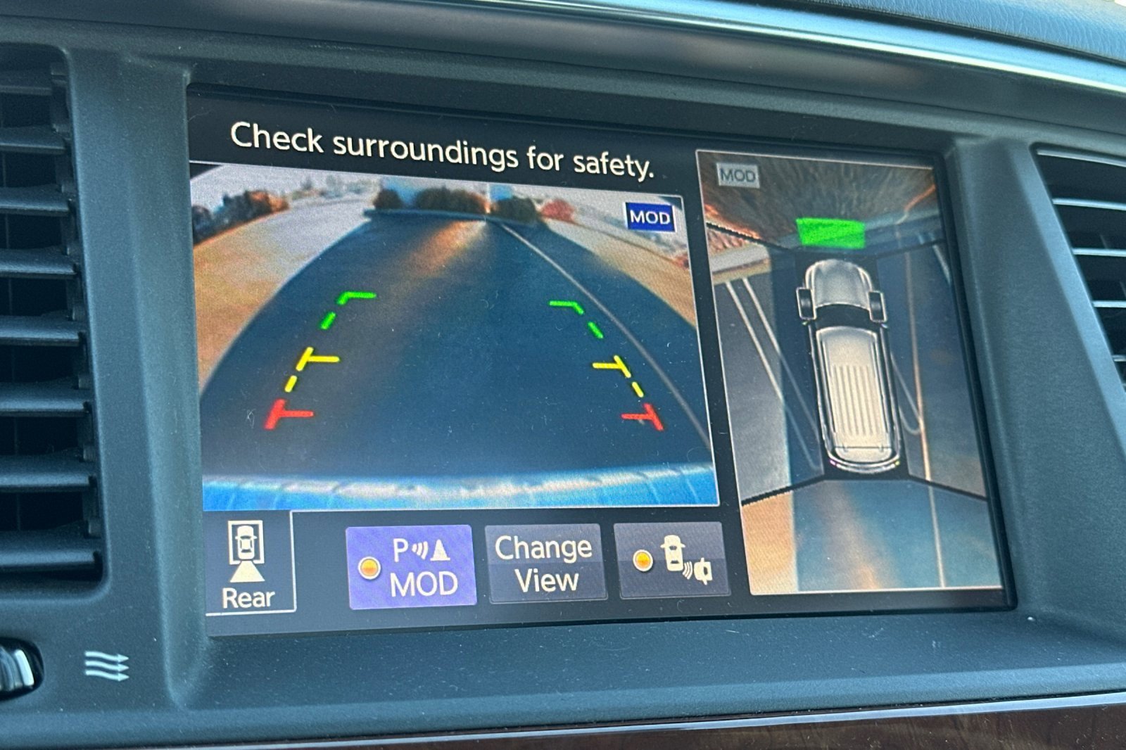 Used 2018 INFINITI QX80 2WD w/ Driver Assistance Package image 28