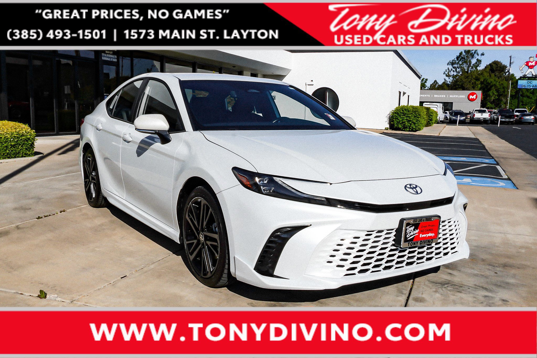 Used 2025 Toyota Camry XSE FWD video 1