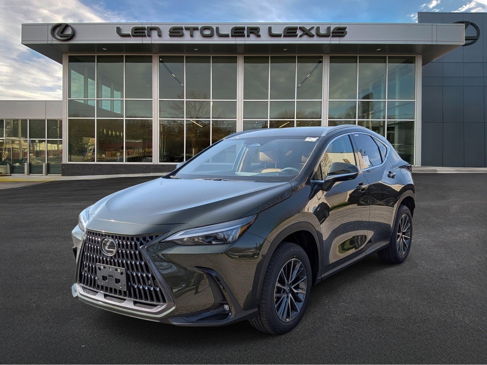 New 2026 Lexus NX 350h AWD w/ Premium Package image 4