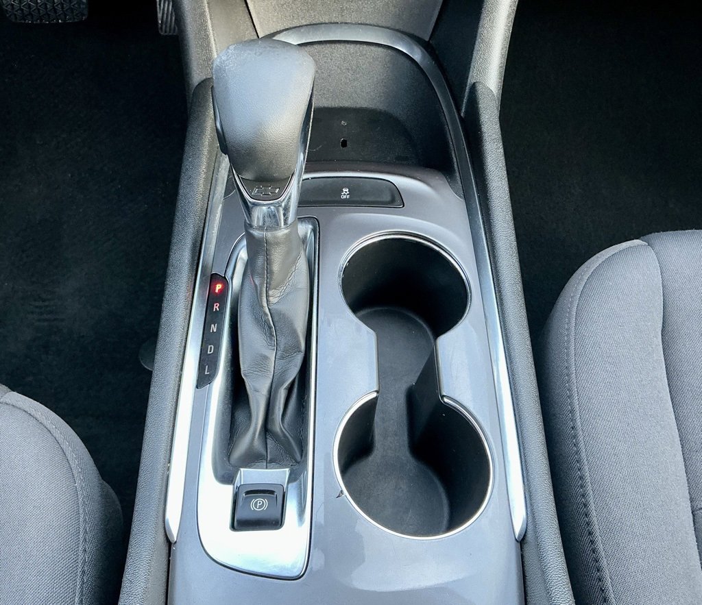 Used 2022 Chevrolet Malibu LT image 31