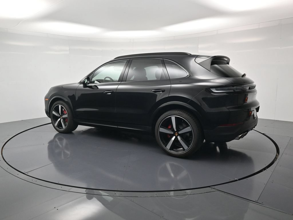 New 2026 Porsche Cayenne S AWD/4WD image 3