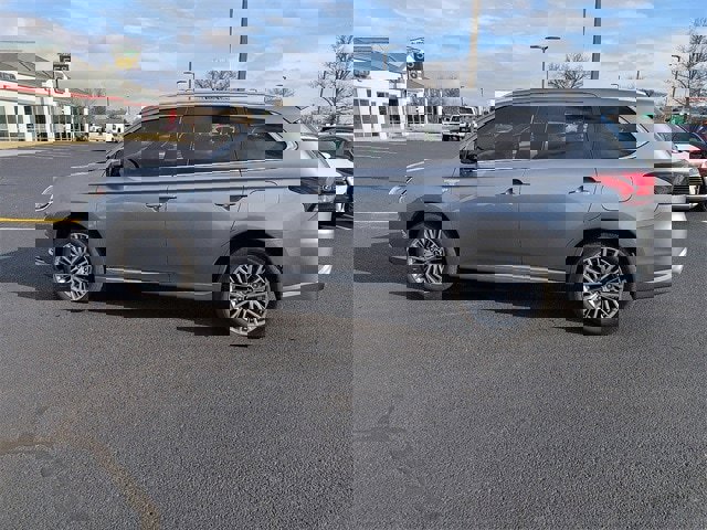 Used 2020 Mitsubishi Outlander GT image 4