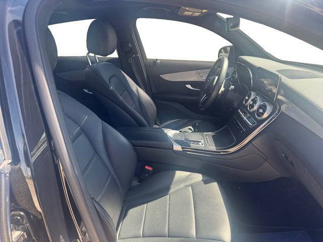 Used 2023 Mercedes-Benz GLC 300 4MATIC Coupe image 15