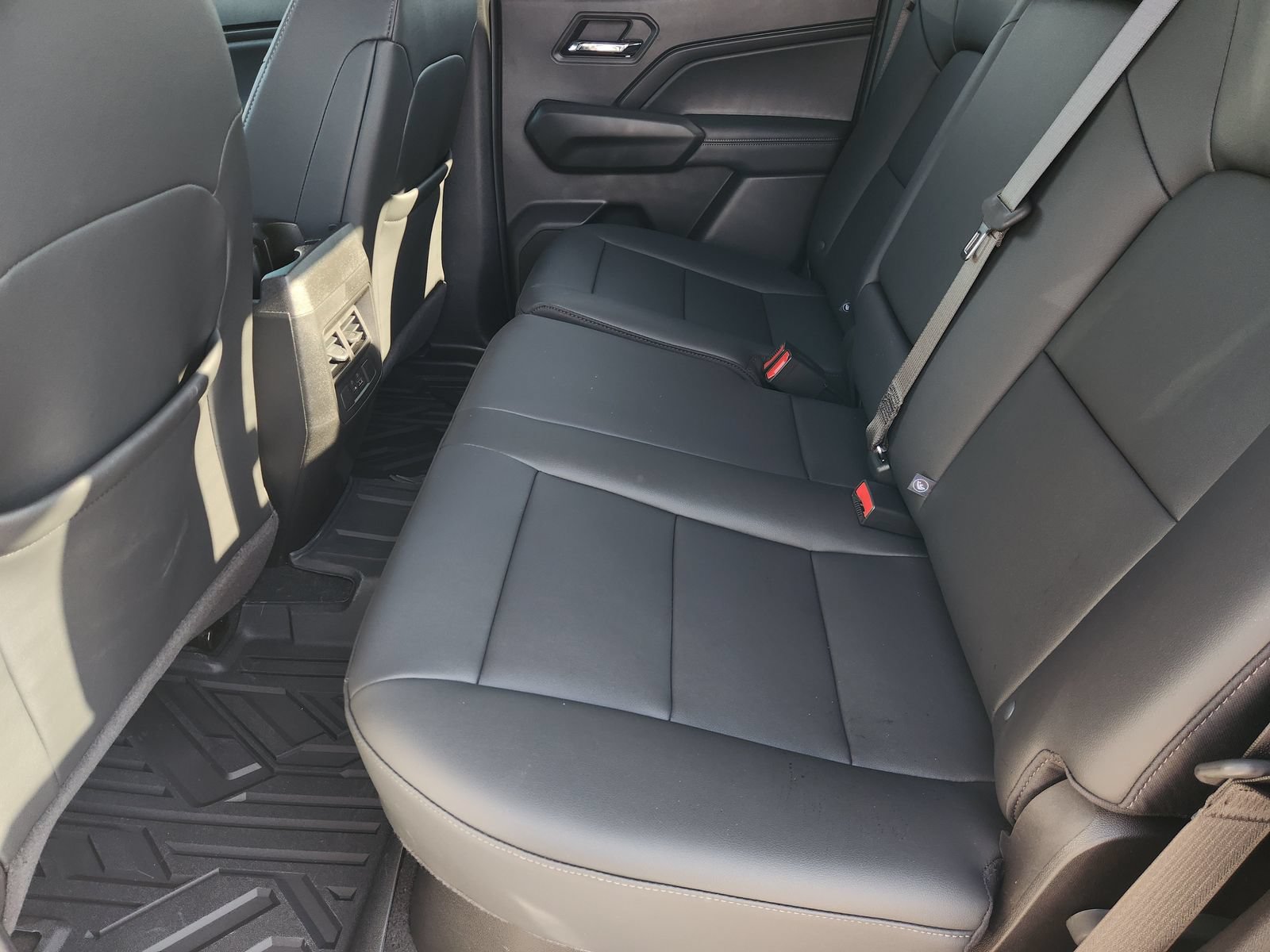 New 2026 GMC Canyon Elevation w/ Convenience Package RWD image 34