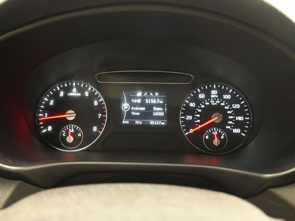 Used 2017 Kia Sorento LX w/ LX Convenience Package image 6