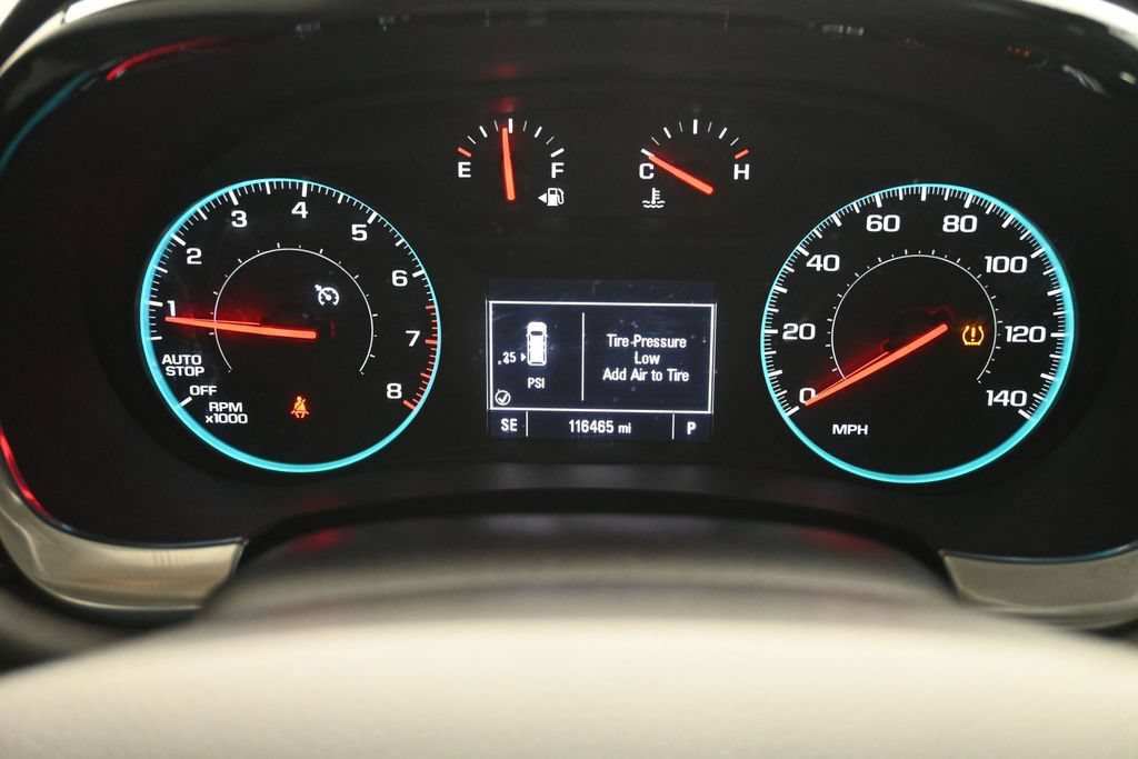 Used 2021 Chevrolet Traverse LS AWD/4WD image 10